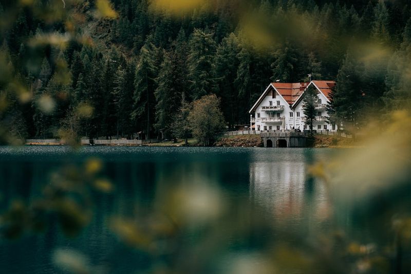 TypeScript: Fehlervermeidung durch statische Typisierung - Wie Sie API-Tippfehler und falsche Nutzung schon im Entwicklungsprozess stoppen